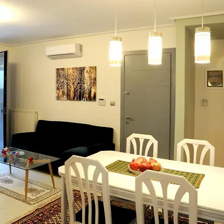 Olive And Orange Apartment Mystras Exterior photo