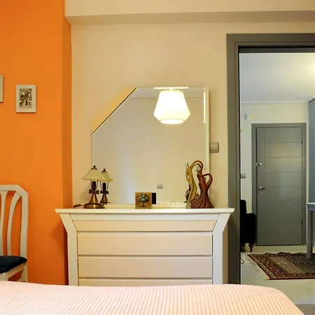 Olive And Orange Apartment Mystras Exterior photo