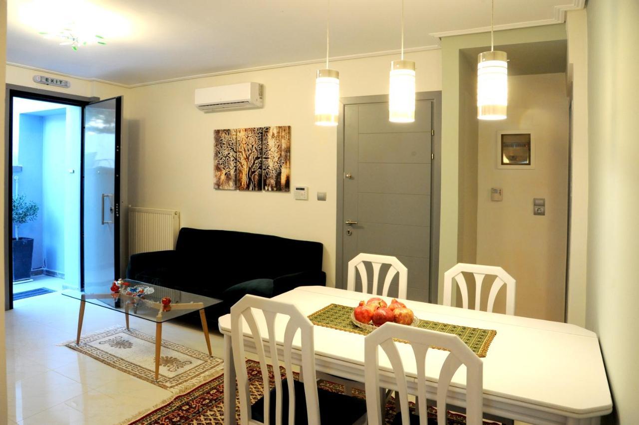 Olive And Orange Apartment
